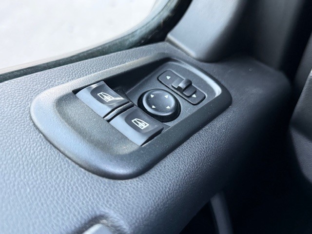 RENAULT MASTER CAJA CAMION L2 BASCULANTE 3.500KG 2.3DCI 130CV