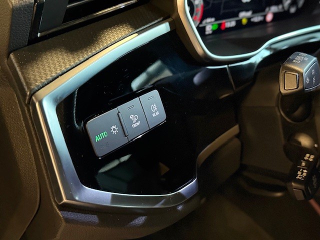 AUDI Q3 SPORTBACK 45TFSI E S-TRONIC  1.4 TFSI 245CV HYBRID-ENCHUFABLE 