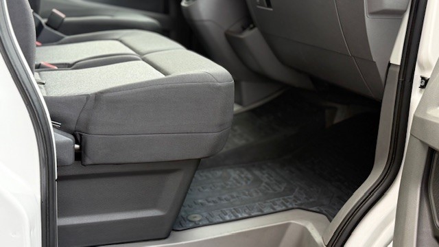 VW CRAFTER FG 35  L2H1 2.0TDI 140CV 