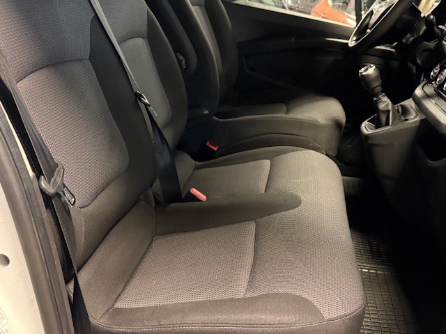 RENAULT TRAFIC FURGN L2H1 2.0DCI 131CV 