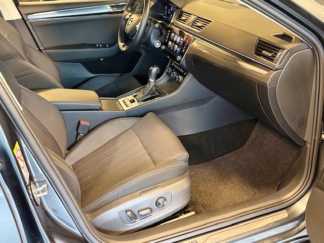 SKODA SUPERB COMBI 2.0TDI DSG 200CV STYLE 