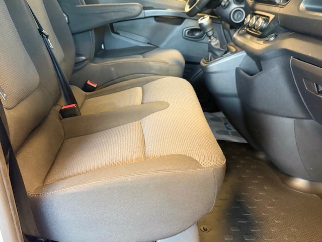 RENAULT TRAFIC FURGO l2h1 2.0Dci 131CV 