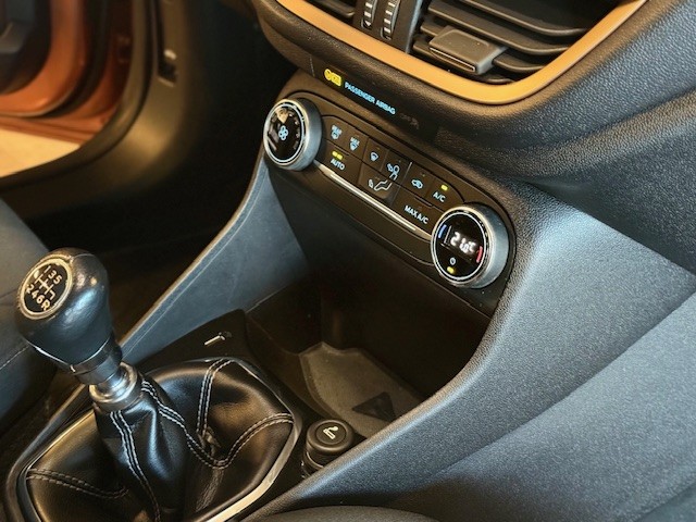 FORD FIESTA 1.0 ecoBosst 125CV TITANIUM