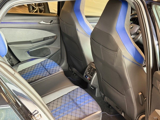 VOLKSWAGEN GOLF  R   2.0TFSI 320CV DSG