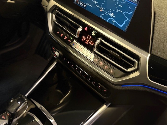 BMW SERIE 3 320i 184CV AUTO 