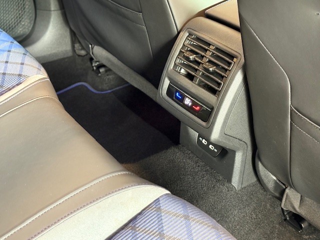 VOLKSWAGEN GOLF  R   2.0TFSI 320CV DSG