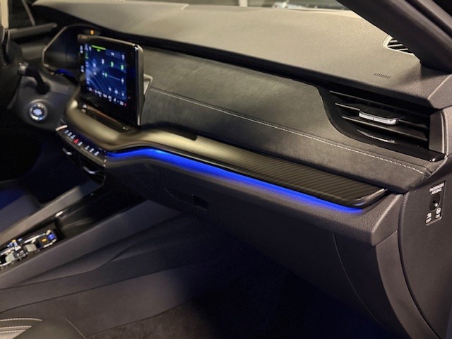 SKODA OCTAVIA COMBI RS 2.0TDI 200CV 4MOTION 