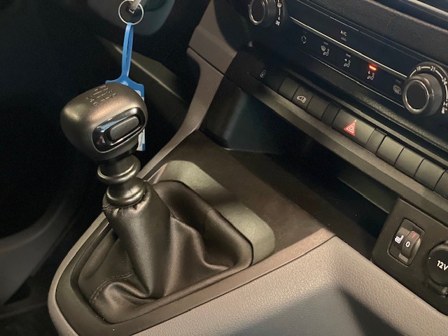 PEUGEOT EXPERT FG  TALLER PREMIUM XL 2.0HDI 150CV 