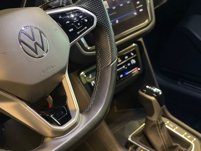 VOLKSWAGEN TIGUAN 2.0Tdi 150CV DSG R-LINE 4 MOTION