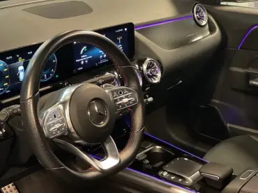 MERCEDES GLA 200  2.0CDI 150CV 4 MATIC 8G-DCT AMG LINE 