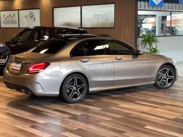 MERCEDES CLASE C200 1.6 CDI 160CV 9-G TRONIC AMG LINE